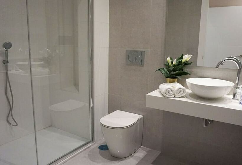 Apartamentos La Laguna Fase Ii