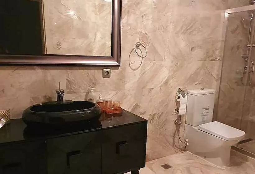 Aamiaismajoitus (B&B) Fi̇ Salda