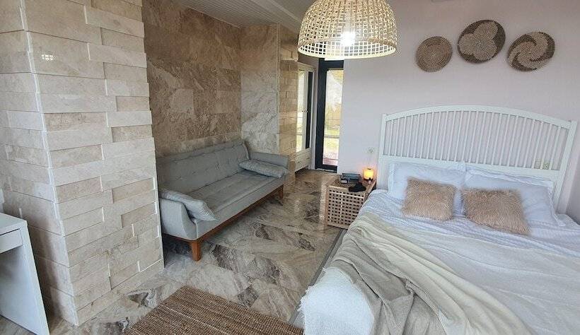 مبيت وإفطار Fi̇ Salda