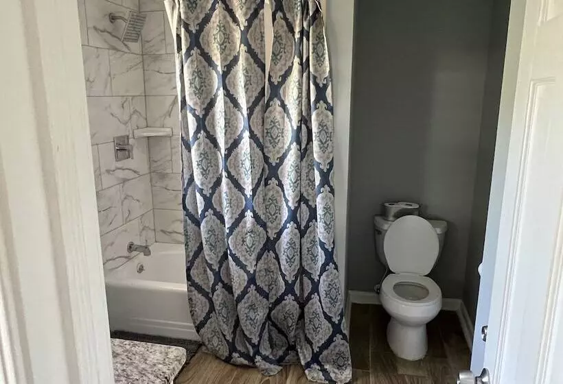 Aamiaismajoitus (B&B) Urban Lake House