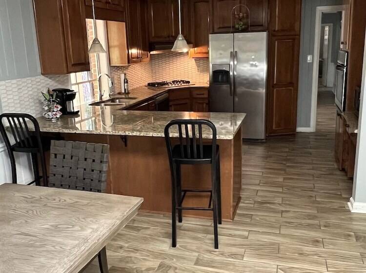 مبيت وإفطار Urban Lake House