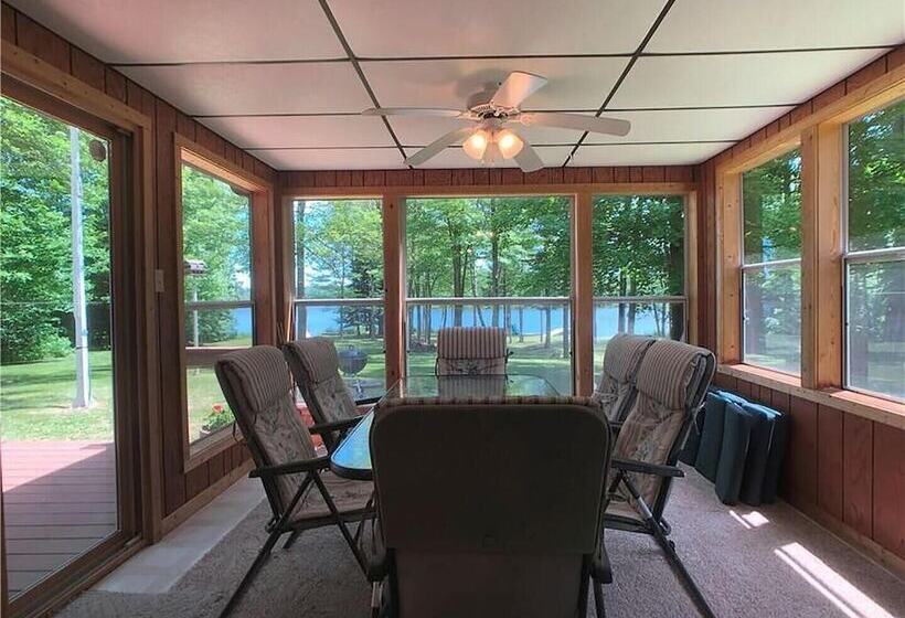 Chippewa Flowage Lake House