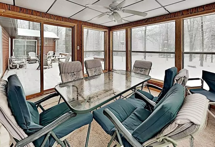 Chippewa Flowage Lake House