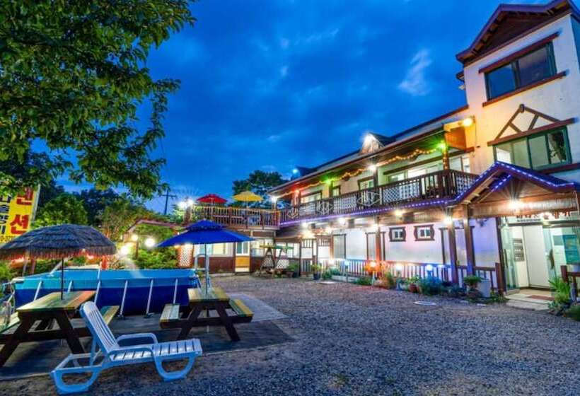 Daebudo Bada Solhyangi Pension