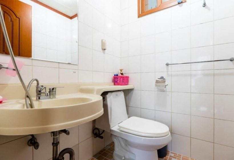 Daebudo Bada Solhyangi Pension