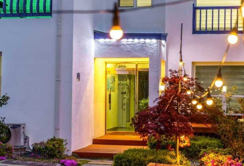 Gyeongju Nunkoip Pension