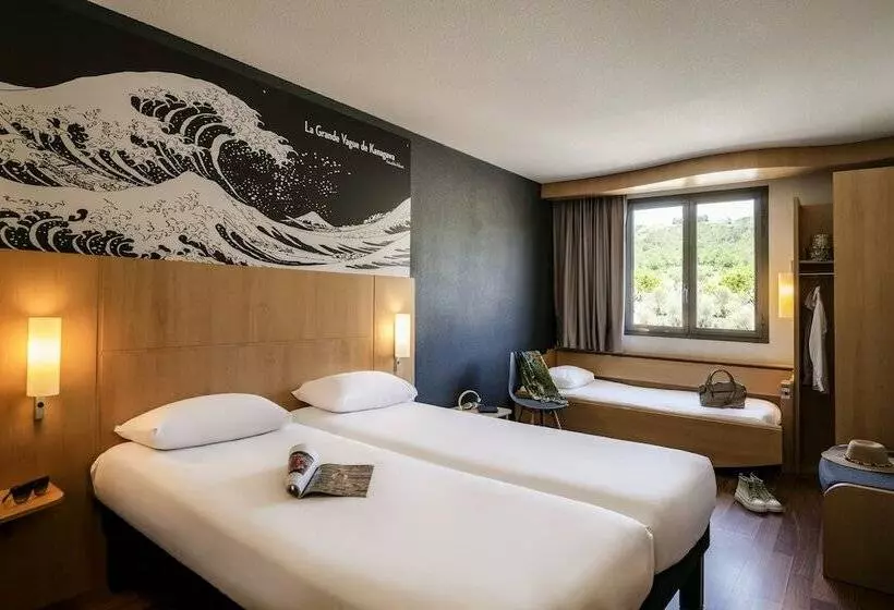 Hotelli Hôtel Ibis Cannes Mouans Sartoux