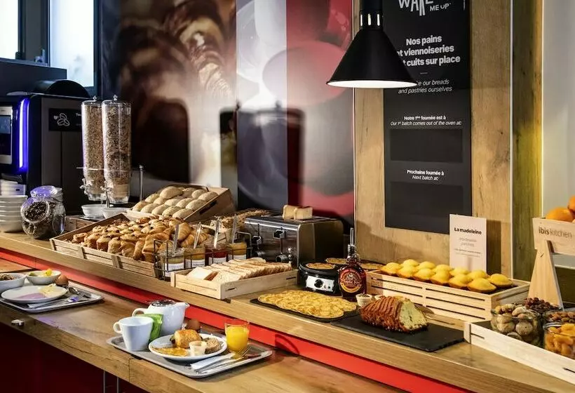 Hotelli Hôtel Ibis Cannes Mouans Sartoux