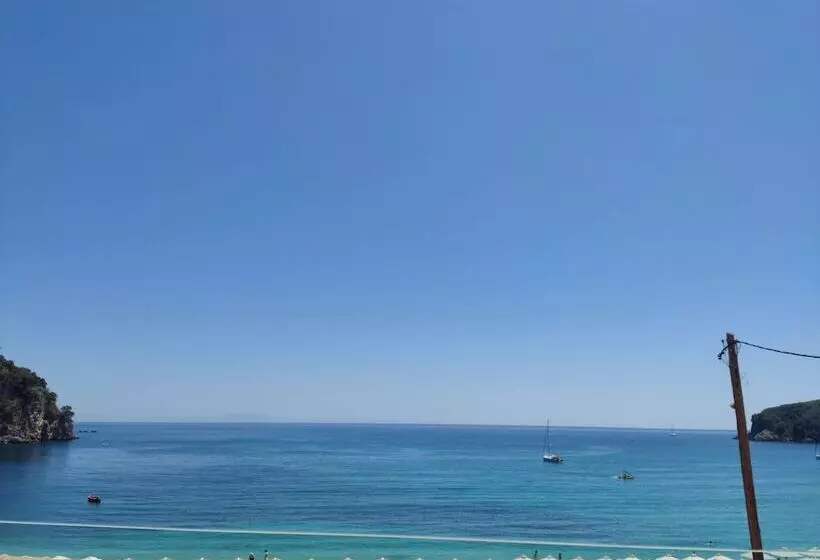 ホテル Ionion Beach Resort