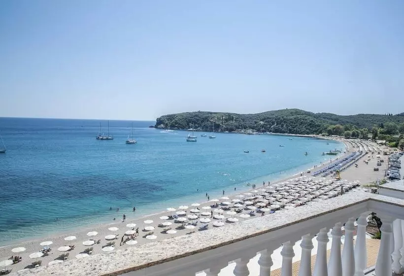 ホテル Ionion Beach Resort