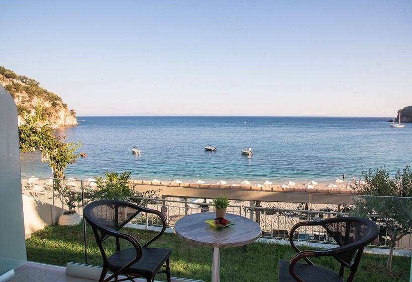 בית מלון כפרי Ionion Beach Resort