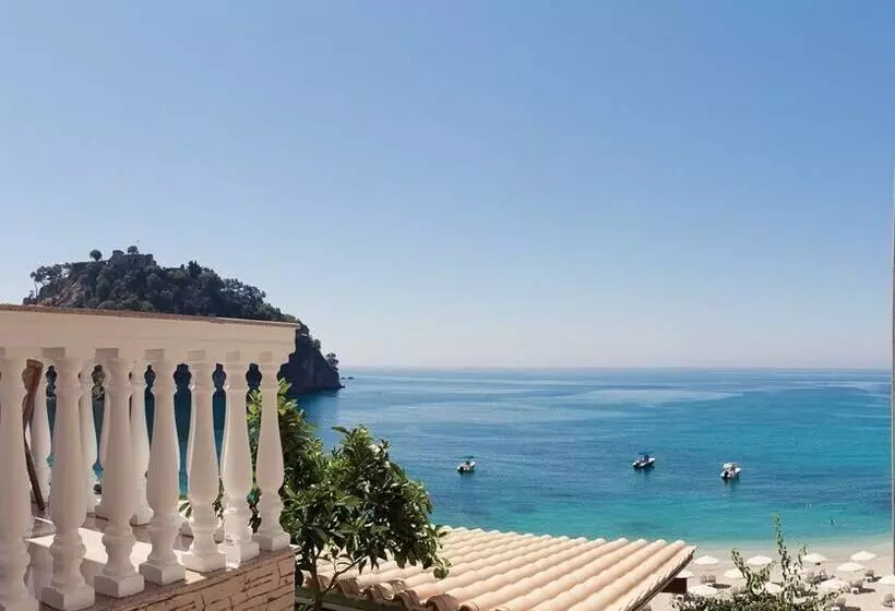 ホテル Ionion Beach Resort