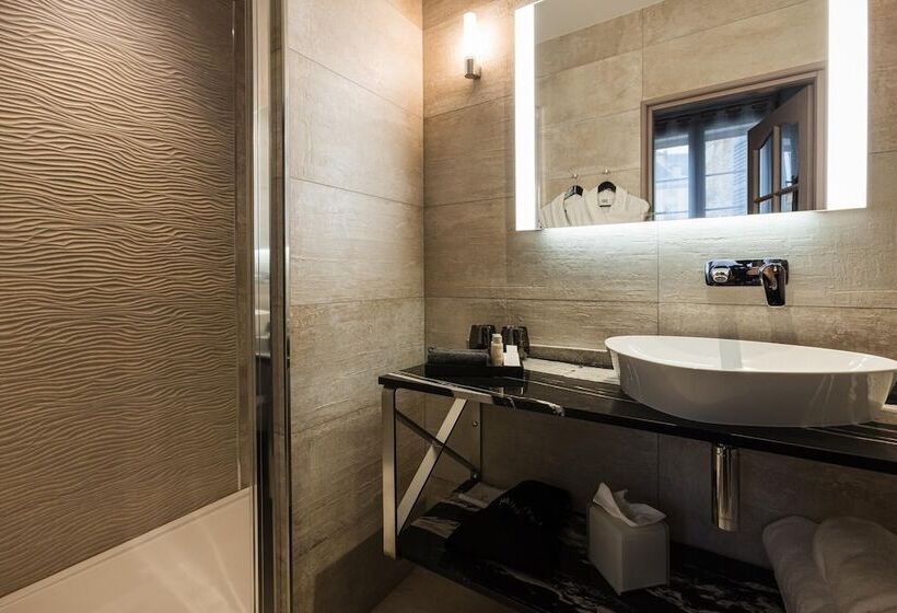 호텔 Le Petit Manoir