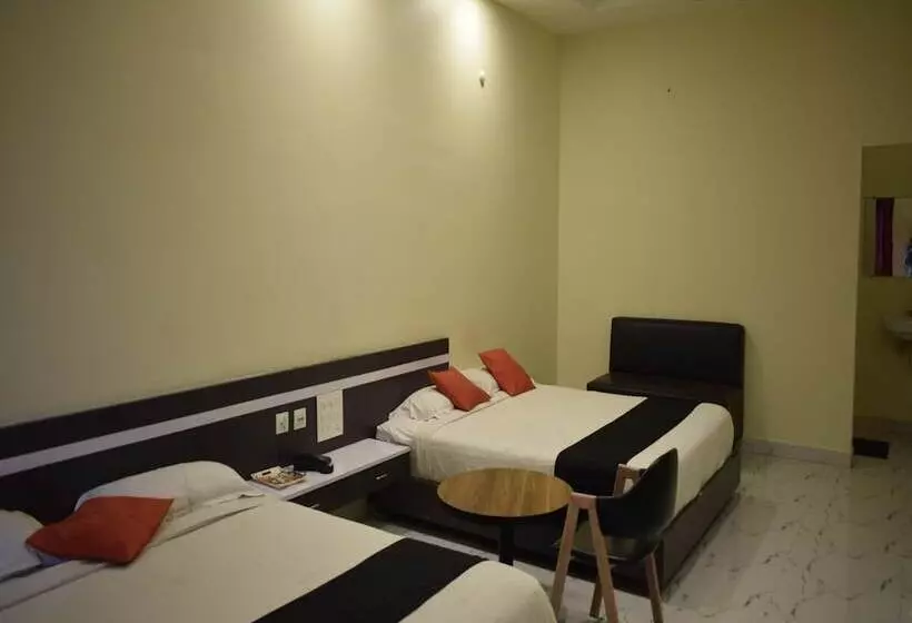 Hotelli Park Regency S