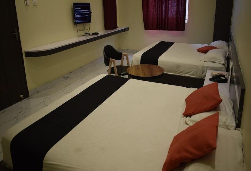 Hotel Park Regency S