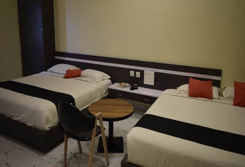 Hotel Park Regency S