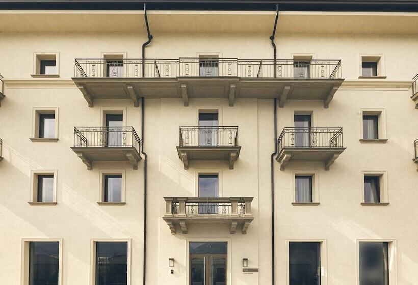 ホテル Promessi Sposi