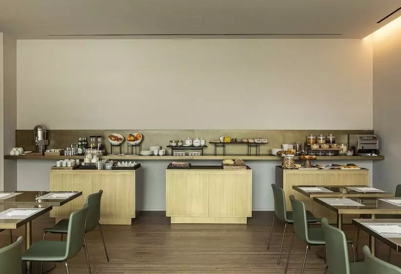 ホテル Promessi Sposi