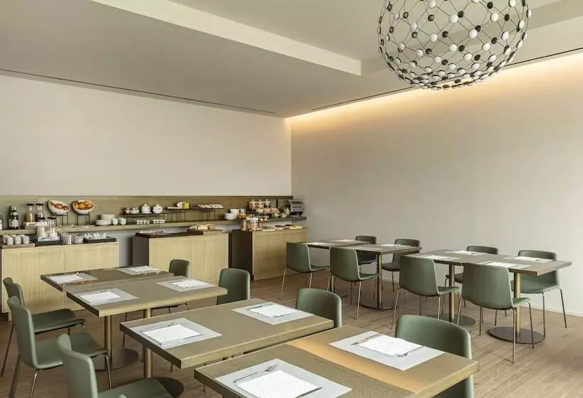 ホテル Promessi Sposi