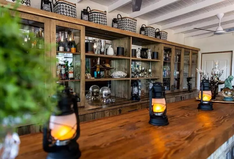 ホテル Safari Moon Luxury Bush Lodge