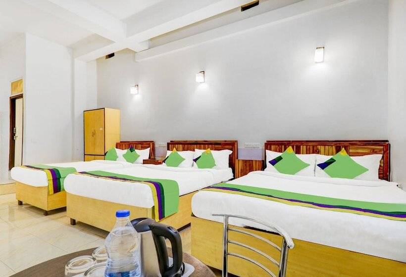 فندق Treebo Benaka Residency