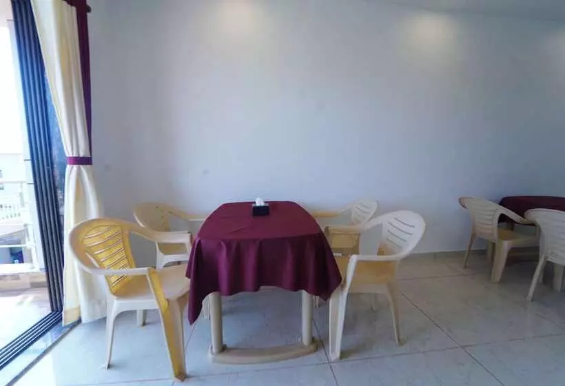 Hotelli Treebo Infinity View Mahabaleswar