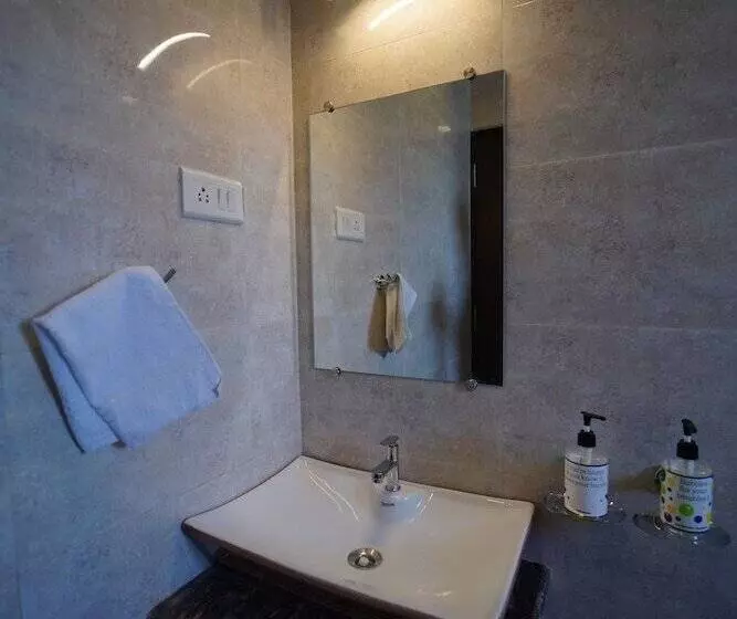 Hotelli Treebo Infinity View Mahabaleswar