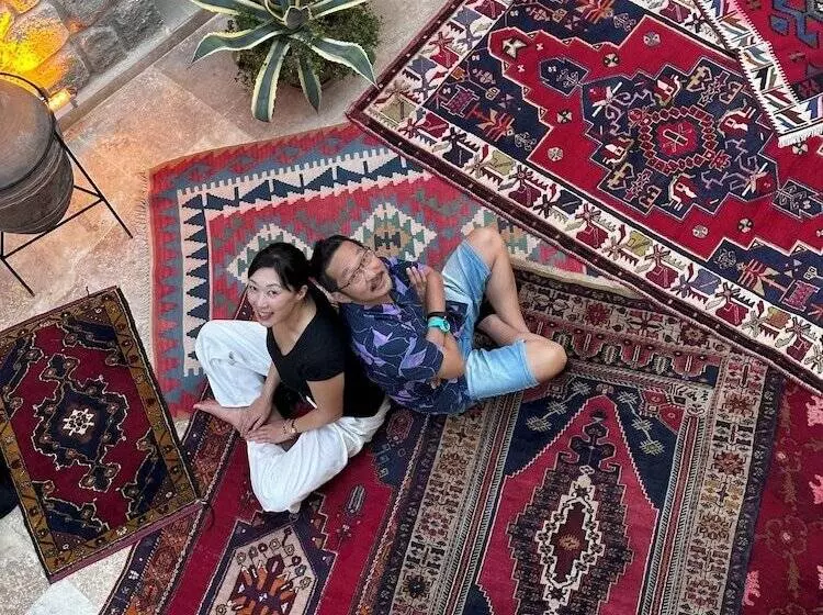 ホテル Under Cave