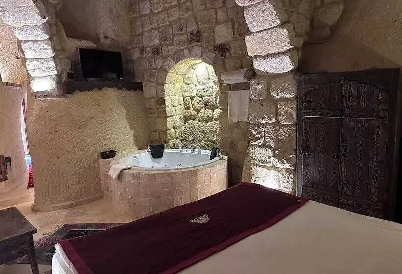 ホテル Under Cave