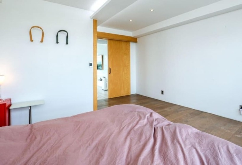 Hwaseong Stay By The Sea Pension