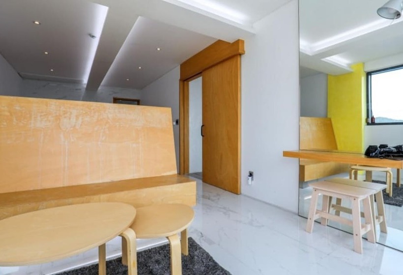 Hwaseong Stay By The Sea Pension