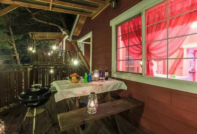 Hoengseong Pine Bell Pension