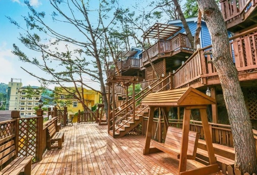 Hoengseong Pine Bell Pension