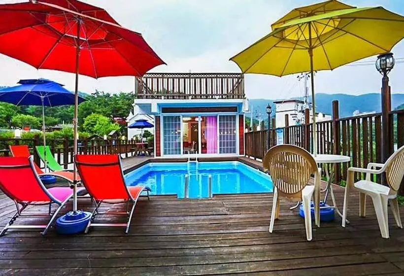 Hoengseong Pine Bell Pension