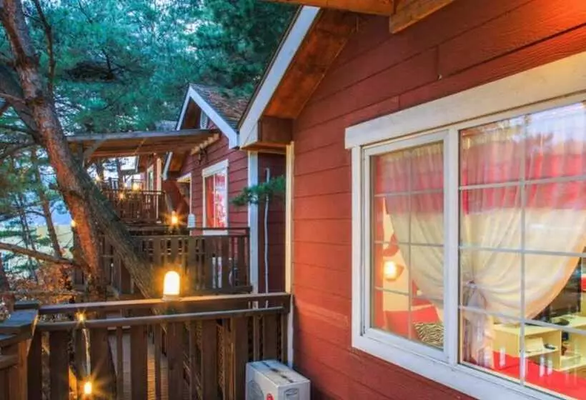 Hoengseong Pine Bell Pension