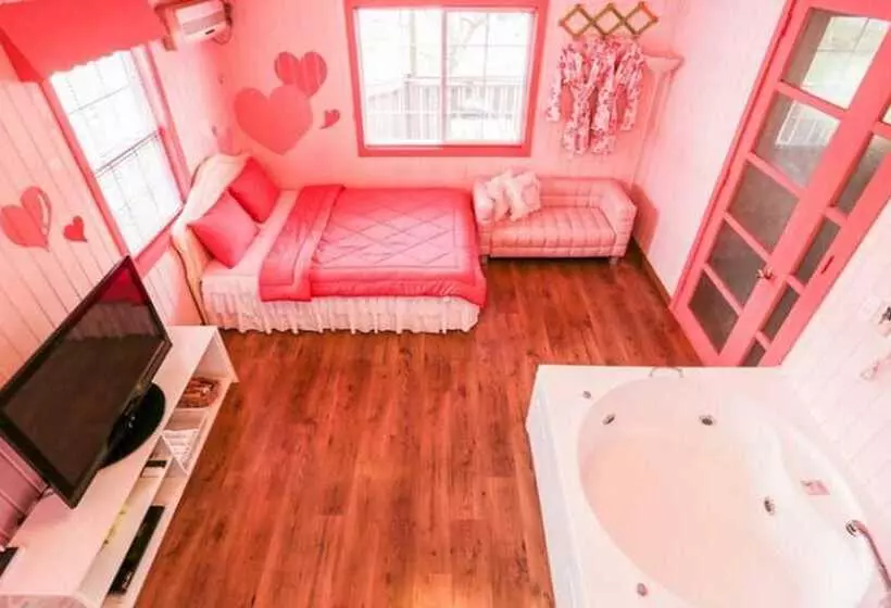 Hoengseong Pine Bell Pension