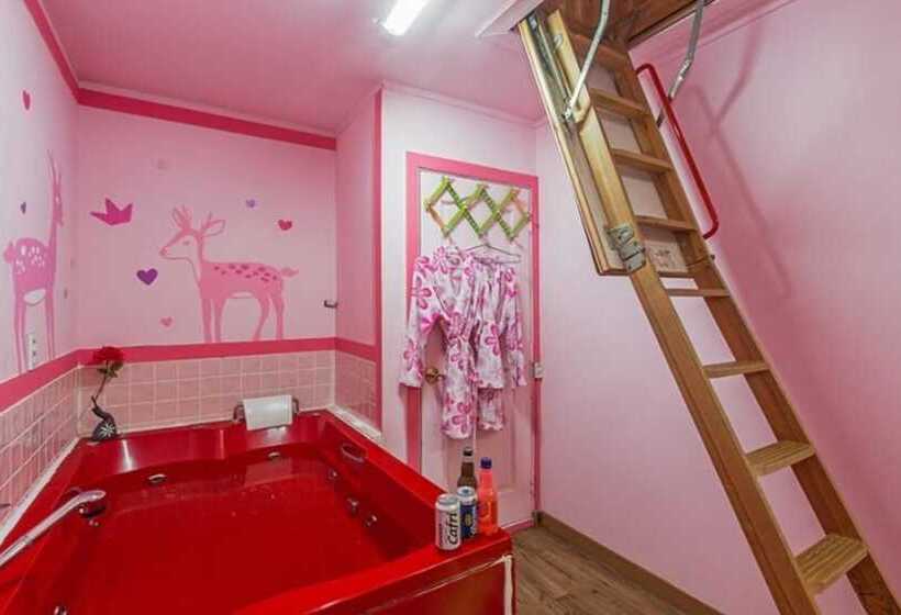 Hoengseong Pine Bell Pension