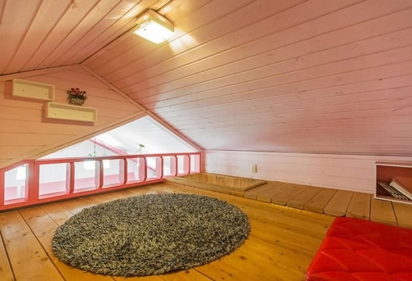 Hoengseong Pine Bell Pension