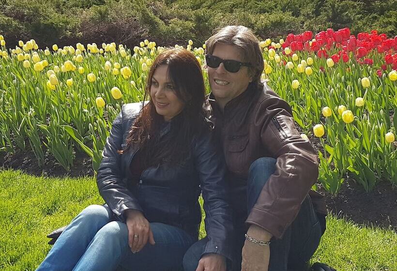 Kokomo Inn   Tropical Riverfront B&b