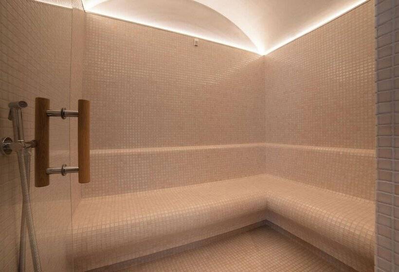 Nema Boutique Hotel & Spa