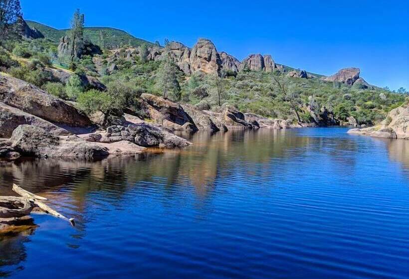 膳宿费 Chateau Coralini