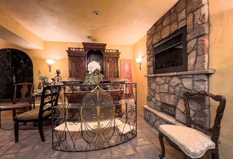 膳宿费 Chateau Coralini