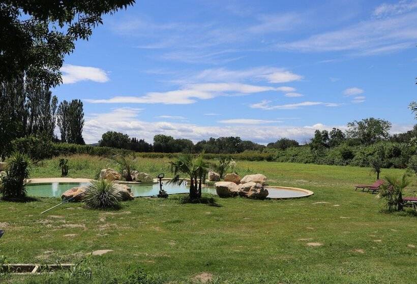 پانسیون Mas Des Cerisiers