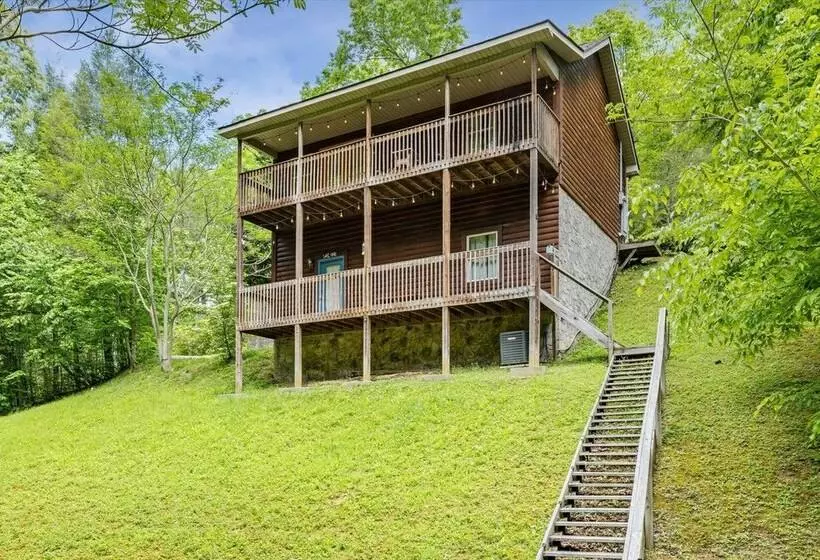 Private Golden Fox Cabin With Grill And Firepit By Redawning