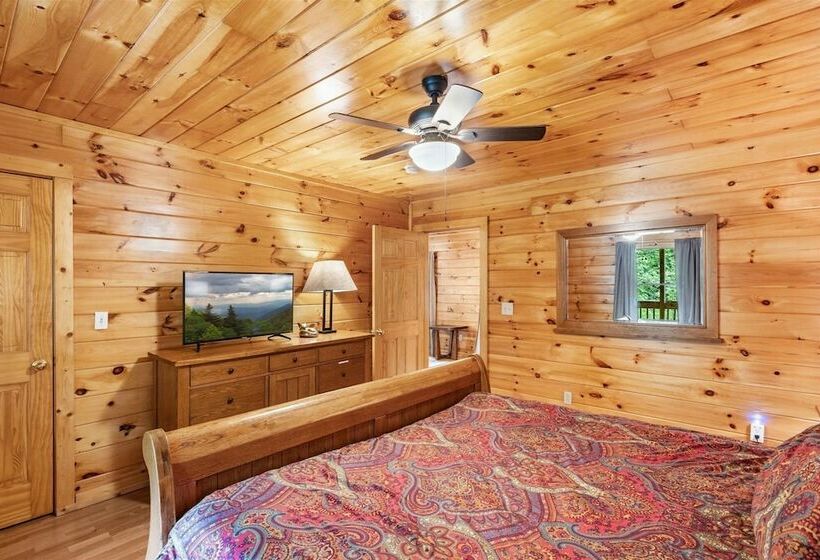 Private Golden Fox Cabin With Grill And Firepit By Redawning