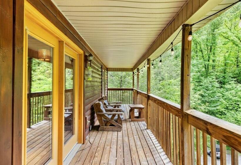 Private Golden Fox Cabin With Grill And Firepit By Redawning