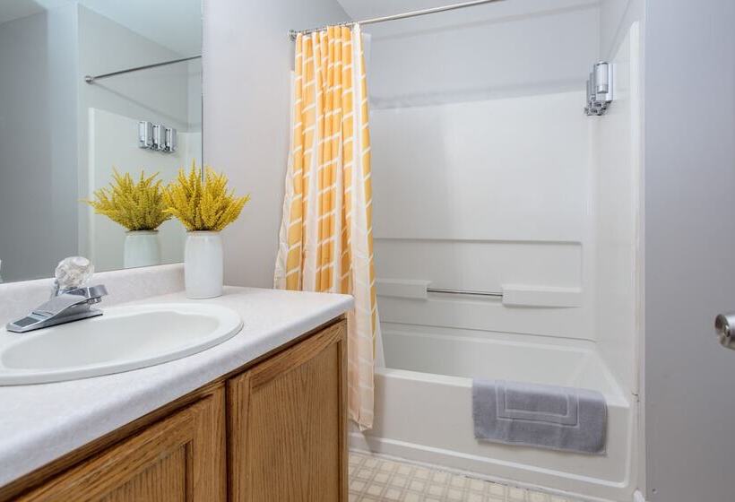 住所 Basketball Court Cozy 3 Br In Decatur