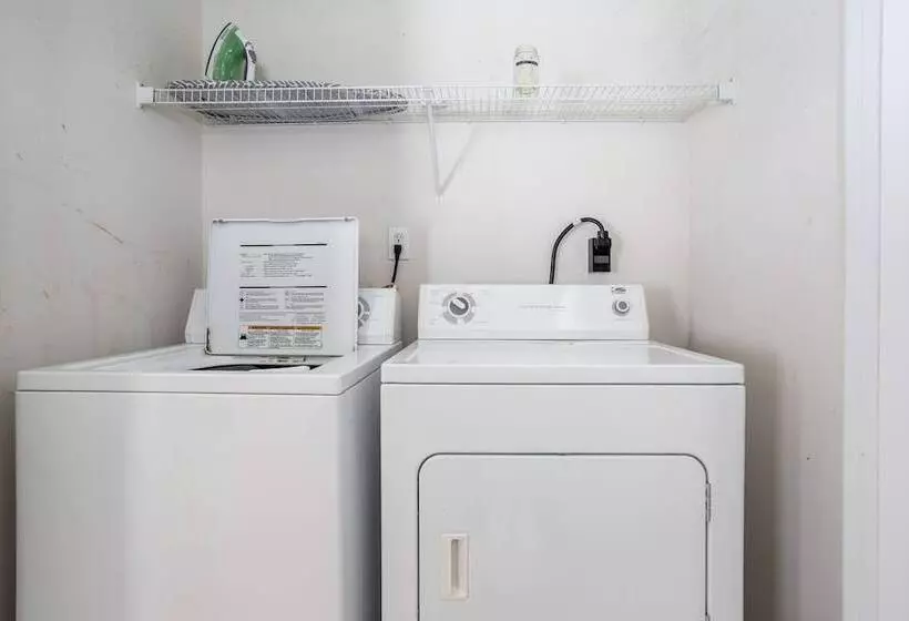 Residenssi Basketball Court Cozy 3 Br In Decatur