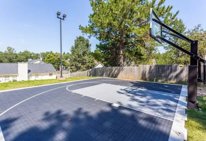 Residenssi Basketball Court Cozy 3 Br In Decatur
