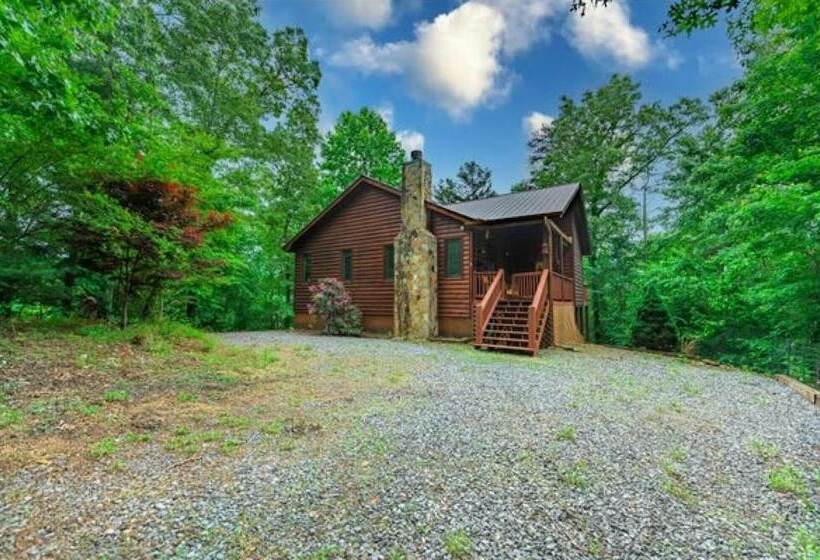 Ricks Retreat Charming Log Cabin Firepit Ping Pong Hot Tub Close To Blue Ridge